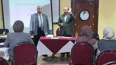 وكيل تعليم الأقصر يلتقى مديرى العموم والإدارات والموجهين