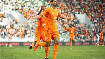 نجم هجوم دورتموند: قادرون على الفوز بكأس الأمم الأفريقية فى بلدنا