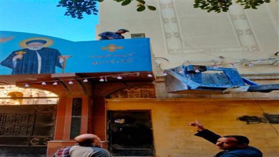 المحافظ يكلف بمواصلة جهود رفع كفاءة الطرق المؤدية للكنائس