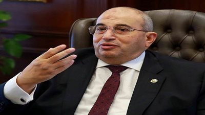 الخبراء: الحوافز الضريبية تحاصر نزيف النقد الاجنبى