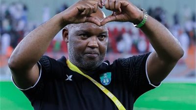 أيمن أشرف: موسيماني كان مميز في المباريات الكبيرة.. شاهد