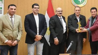 وزير الصحة يوجه بسرعة تشغيل مستشفى السويس العام