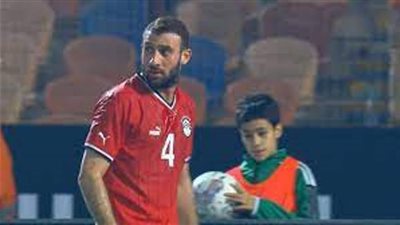 طبيب منتخب مصر: إصابة عمر كمال 