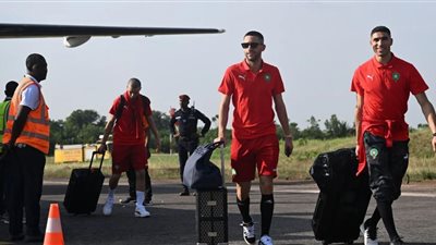 بعثة منتخب المغرب تصل كوت ديفوار