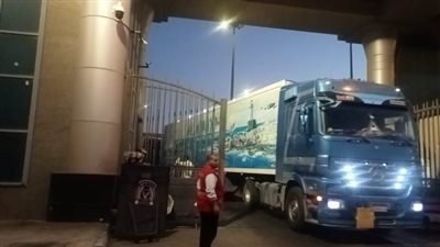 ميناء سفاجا يستقبل 185 طن بطاطين وملابس دعماً من دولة الكويت