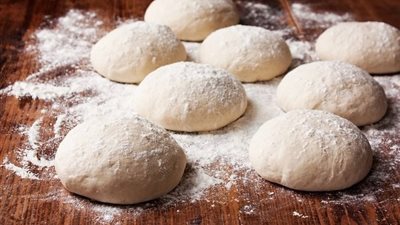 طريقة تحضير عجينة البيتزا الدايت