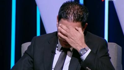 باكيًا على الهواء.. أول تعليق من إبراهيم نور الدين على قرار إعتزاله