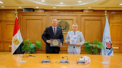 توقيع مذكرة تفاهم بين جامعتي السويس والمنصورة الجديدة