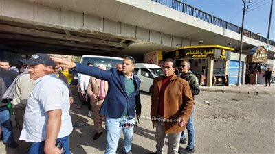 سرور: حملة مكثفة لرفع الإشغالات أسفل الكوبري العلوي بمدينة قويسنا