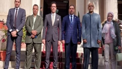رئيس جامعة بنها يستقبل وفد مشروع مبادرة تميز المعلم