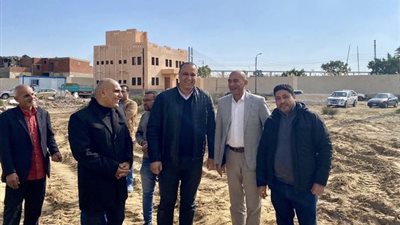 النائب محمد طلبة: إنشاء مدرج وملعب قانوني بنادي القنطرة غرب