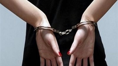 بينهم ربة منزل .. القبض على 3 هاربين من أحكام قضائية بالقاهرة