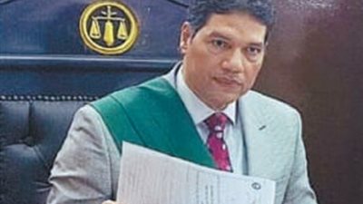 والنعمة حرام.. 3 ساعات ضرب بالحزام !!