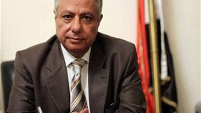 الدكتور محمود أبو