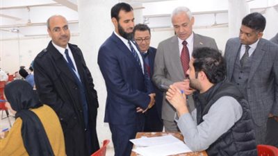 الملحق الثقافي لدولة الكويت يتفقد امتحانات نهاية الفصل الدراسي