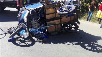 اصابة 5 اشخاص فى حادثتين سير وحريق بالمنيا