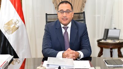 مدبولي: نهدف لزيادة مشاركة الطاقة النظيفة لـ42% بحلول 2030