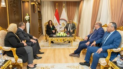وزير الإنتاج الحربي يستقبل وزيرة الهجرة لدعم المصريين بالخارج