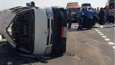 اصابة 19 راكب اثر انقلاب الميكروباص الطائر بالمنيا