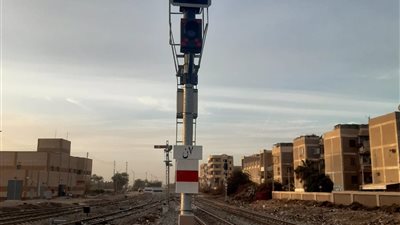 وزير النقل يعلن دخول برجى إشارات أبوتشت وأبوشوشة الخدمة