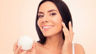 6 خطوات لتحضير كريم الكولاجين في المنزل
