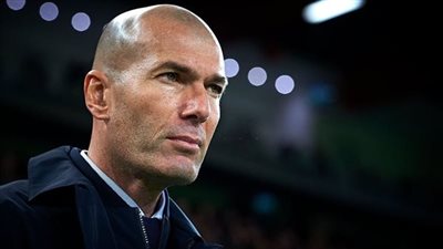 بعد اقالة بلماضى .. زيدان يرفض تدريب منتخب الجزائر