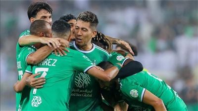 فيرمينو يقود هجوم أهلي جدة لمواجهة الزمالك