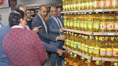 غلق وتشميع منشآت طبية مخالفة ببنى سويف