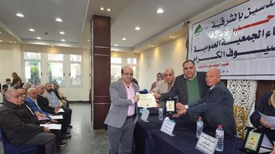 المهندسين تكرم نائب رئيس جهاز الصالحية لحصوله على الماجستير صور