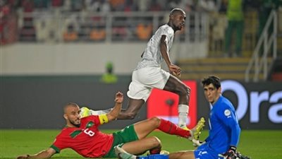 الأولاد يتلاعبون بأسود الأطلس .. رفاق تاو إلى ربع نهائى الـ كان على حساب نجوم المغرب