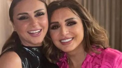 تعرف على هوية صاحبة الصورة التي ظهرت مع أنغام؟