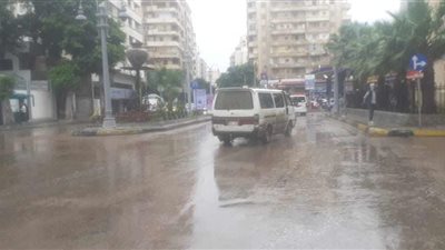 امطار غزيره لليوم الثالث علي التوالي بالاسكندرية