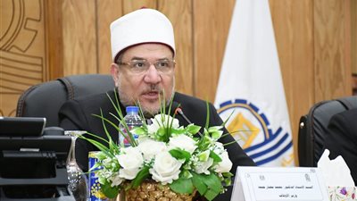وزير الأوقاف يهنئ الرئيس عبد الفتاح السيسي بذكرى الإسراء والمعراج