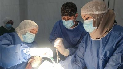 إثرسقوطها من علو إجراءجراحةلتفريغ نزيف مخي لإنقاذ حياة سيدة