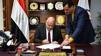 محافظ قنا يعتمد نتيجة الفصل الدراسي الأول للشهادة الإعدادية