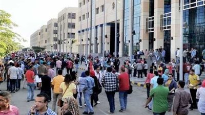 انتظام الدراسة بالجامعات الحكومية والخاصة والأهلية