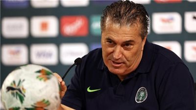 عبد العال: بيسيرو يتحمل خسارة نيجيريا لأمم إفريقيا
