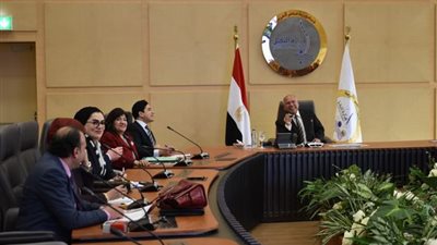 وزير النقل: خطة شاملة لتطوير ميناء دمياط