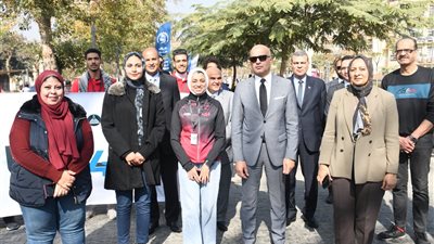 رئيس جامعة عين شمس يفتتح مهرجان الأسر الطلابية