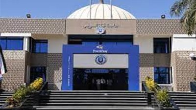 جامعة قناة السويس تكرم منتخب القدم لفوزه بدوري المصالح الحكومية