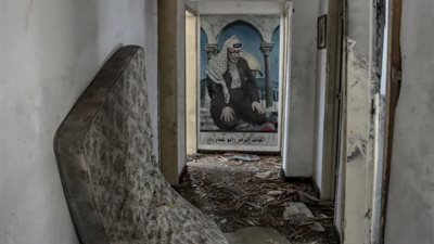 إسرائيل تدمر منزل ياسر عرفات في غزة.. صور