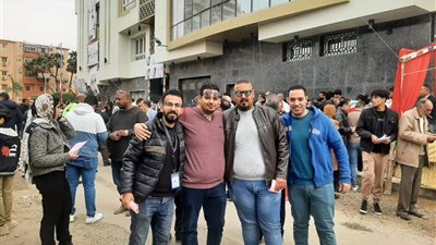 إقبال على انتخابات التجديد النصفى لنقابة المهندسين بالسويس