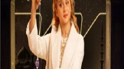نيللي كريم.. فراولة قارئة فنجان ومندوبة مبيعات فى رمضان
