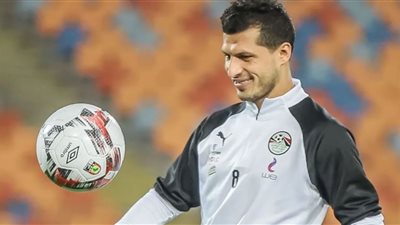 هل يتراجع طارق حامد عن الإعتزال الدولي بعد قيادة العميد للمنتخب؟