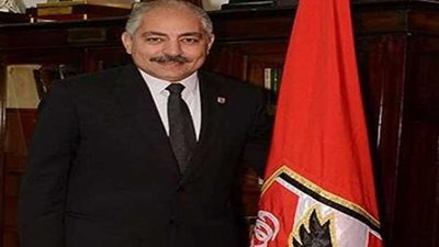 أزمة داخل الأهلي بسبب تمثال العامري فاروق.. شاهد محمد مراد يكشف