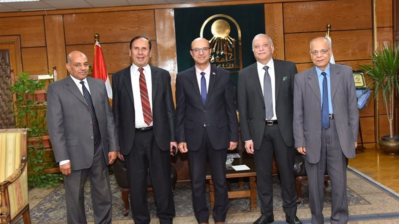 بوابة الجمهورية
