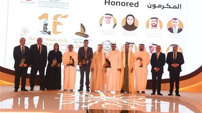 نهيان آل مبارك يكرم الفائزين بجوائز جائزة خليفة الدولية لنخيل التمر والابتكار الزراعى بقصر الامارات