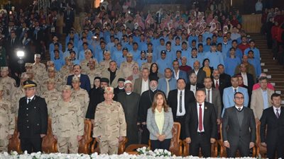 دمياط تكرم أسر الشهداء وذوي الهمم والمتفوقين