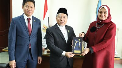 مستشار شيخ الأزهر تستقبل سفير «سلطنة بروناي» ورئيس جامعة السلطان