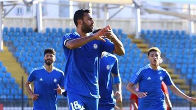 سموحة ينهي الشوط الأول بهدف فى مرمي على سيراميكا.. شاهد